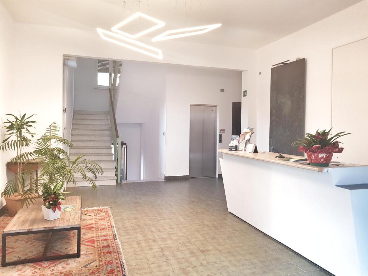 Residence Argentina R.T.A. Spotorno Dış mekan fotoğraf